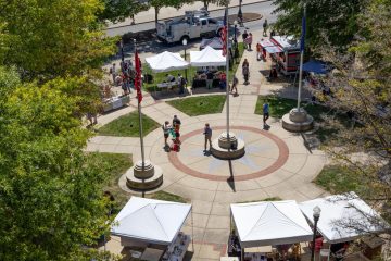 Vendors surround Centennial Plaza for Market on the Avenue on Wednesday, Aug. 27. (Photo by Maddie Green)
